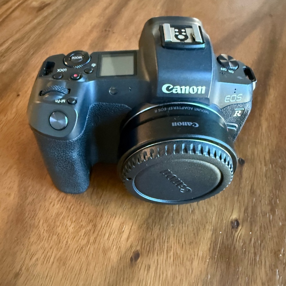📸 SOLD - Canon EOS R Full-Frame Mirrorless Camera – Excellent Condition!